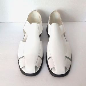 Mootsies Tootsies like new slip on closed toe sandals 11M